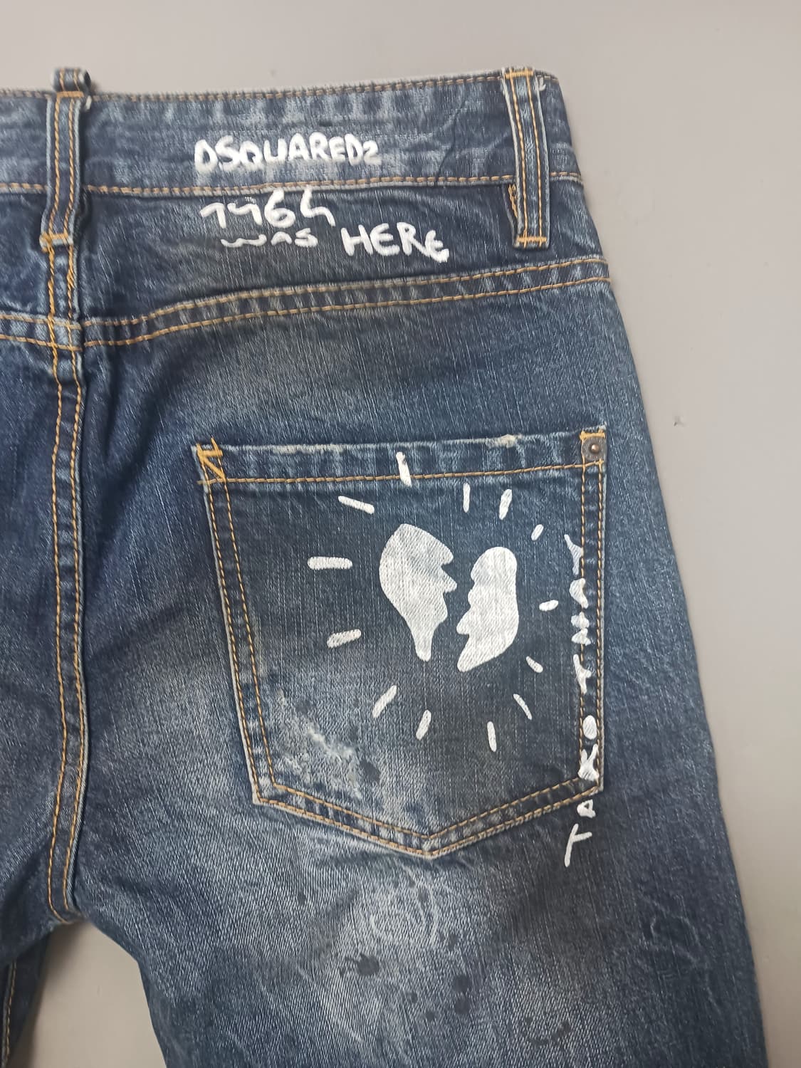 [29] 디스퀘어드2 그래픽페인팅 슬림진 청바지 상품이미지9