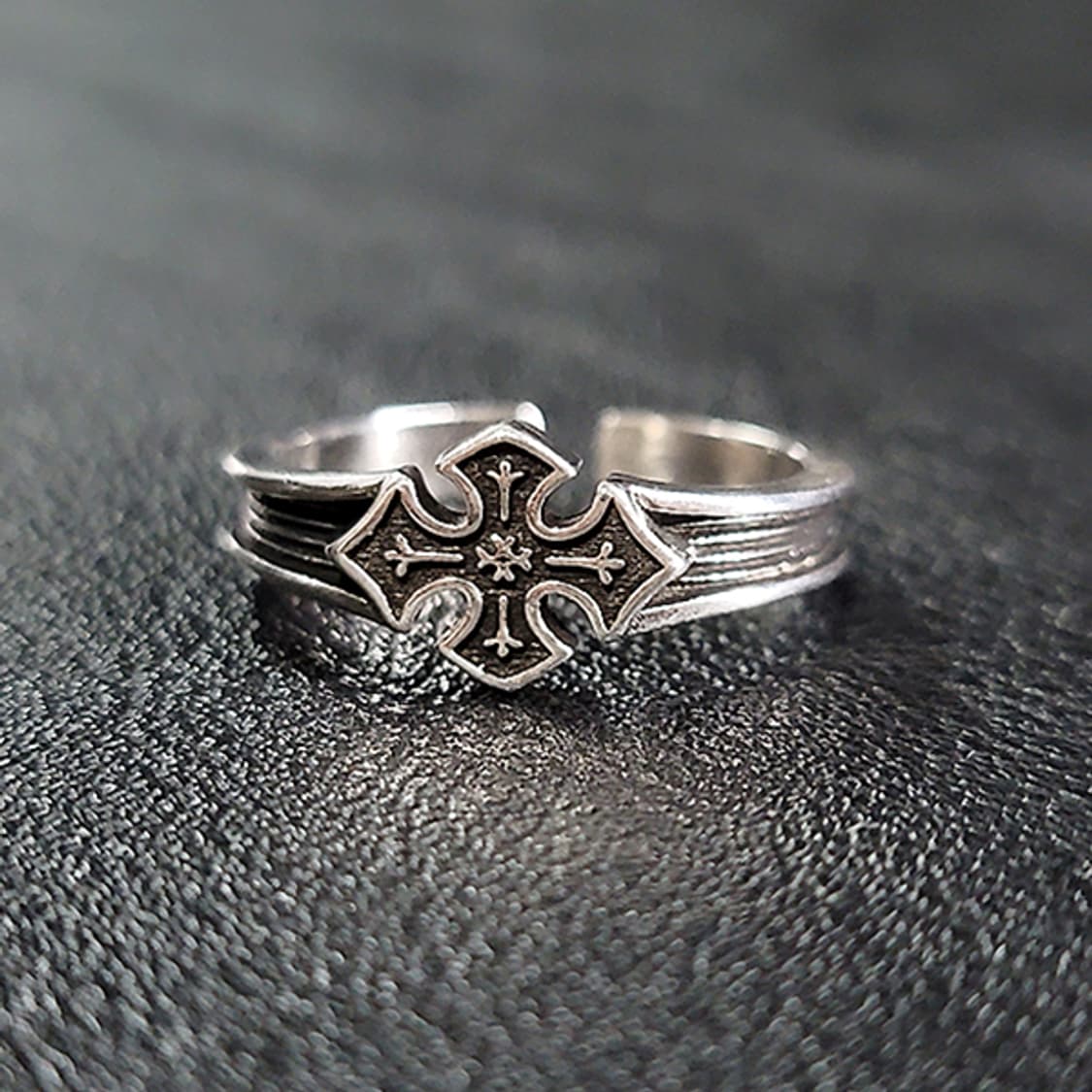 Morvane 백동 남자 엔틱 빈티지 명품 고대 십자가 반지 상품이미지1