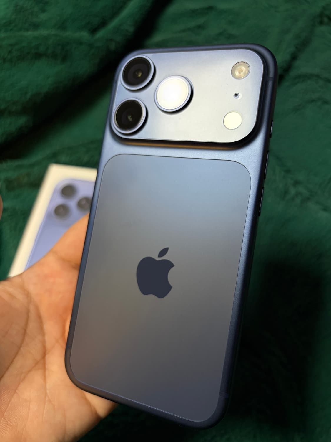 아이폰17프로 256기가 딥블루 상품이미지2