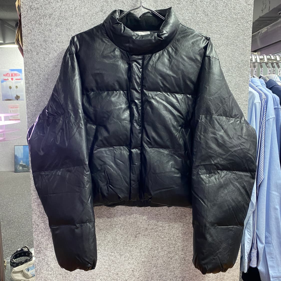 코드그라피 유틸리티 에코 레더 블랙 크롭 패딩 B3813 상품이미지2