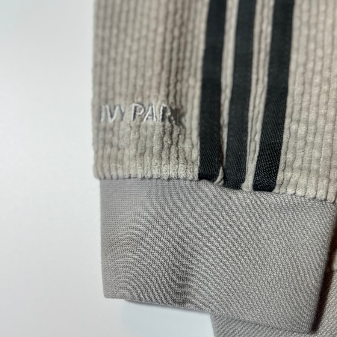 아디다스 아이비파크 코듀로이 후드티 상품이미지4