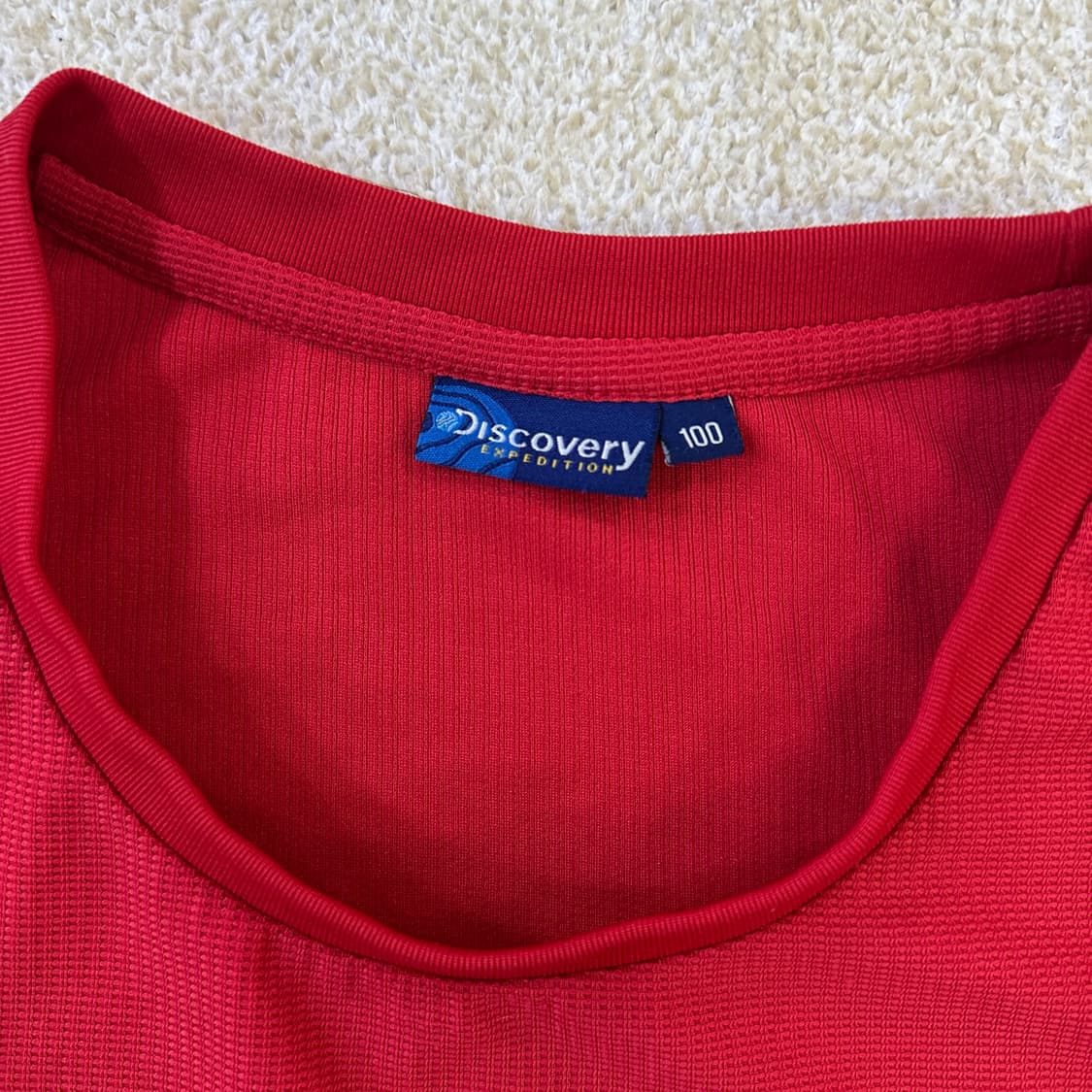 100 디스커버리 레드 컬러 반팔0319D 상품이미지2