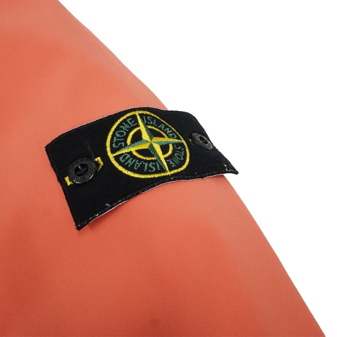 스톤아일랜드 LIGHT SOFT SHELL-R 후드 자켓 상품이미지2