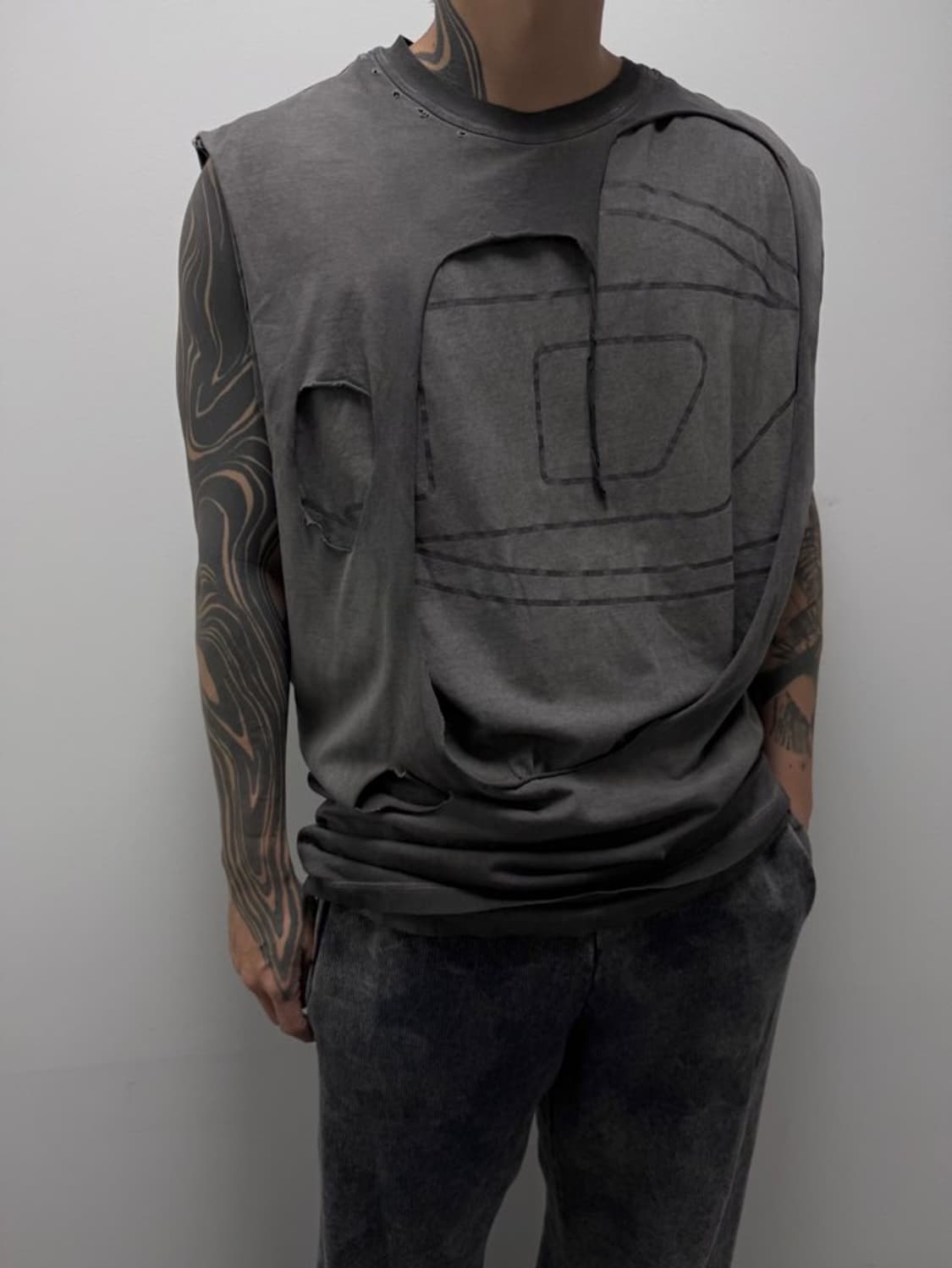 DIESEL 상품이미지1