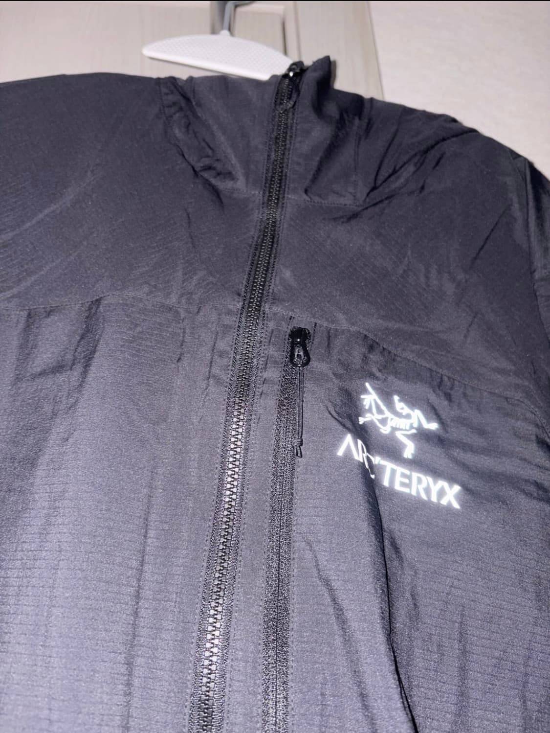 아크테릭스 스쿼미시 바람막이 상품이미지3