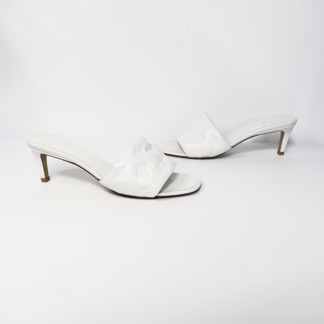 루이비통 리바이벌 모노그램 뮬 슬리퍼 37/240 상품이미지3