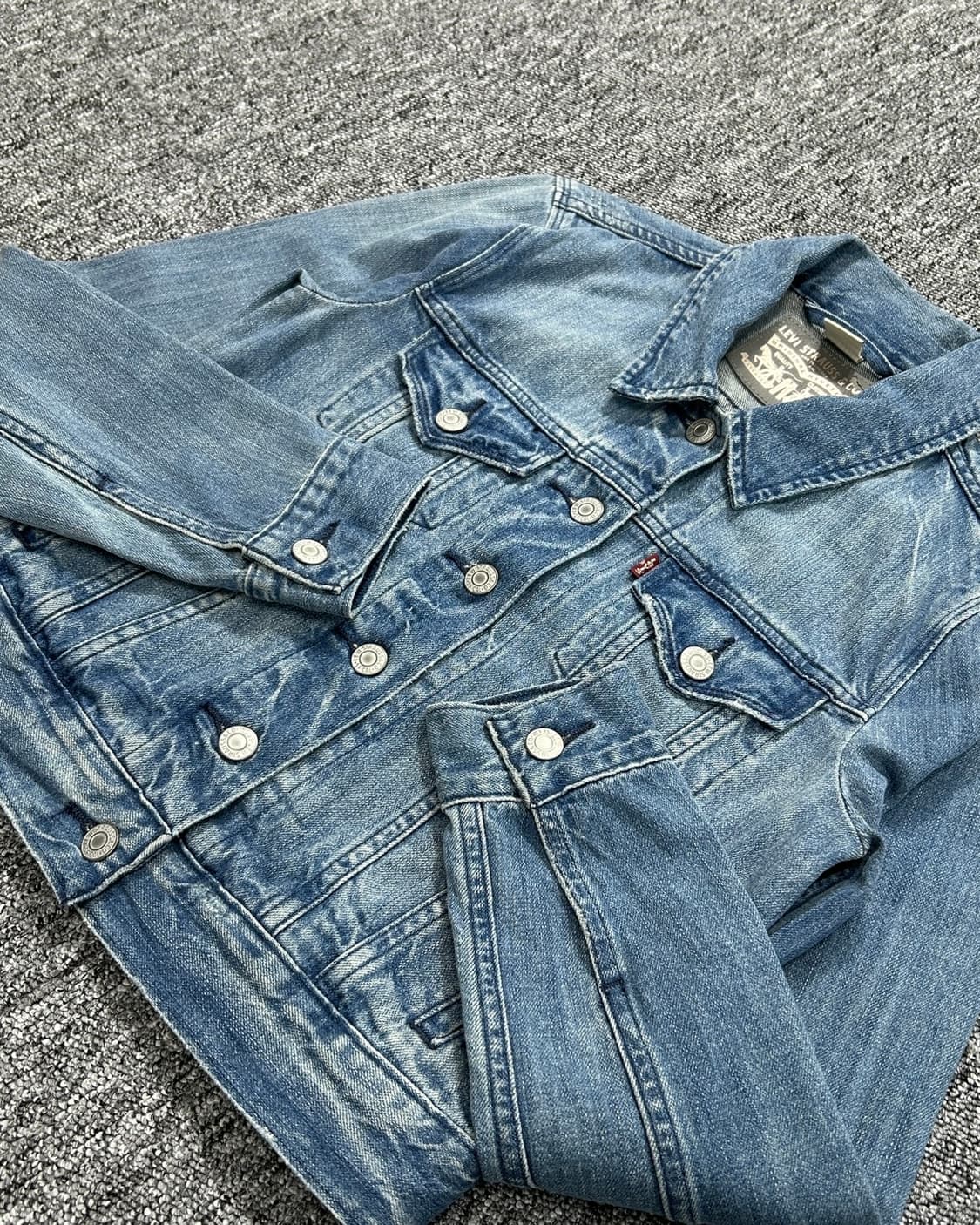 리바이스 스탠다드 데님 크롭 자켓  상품이미지3