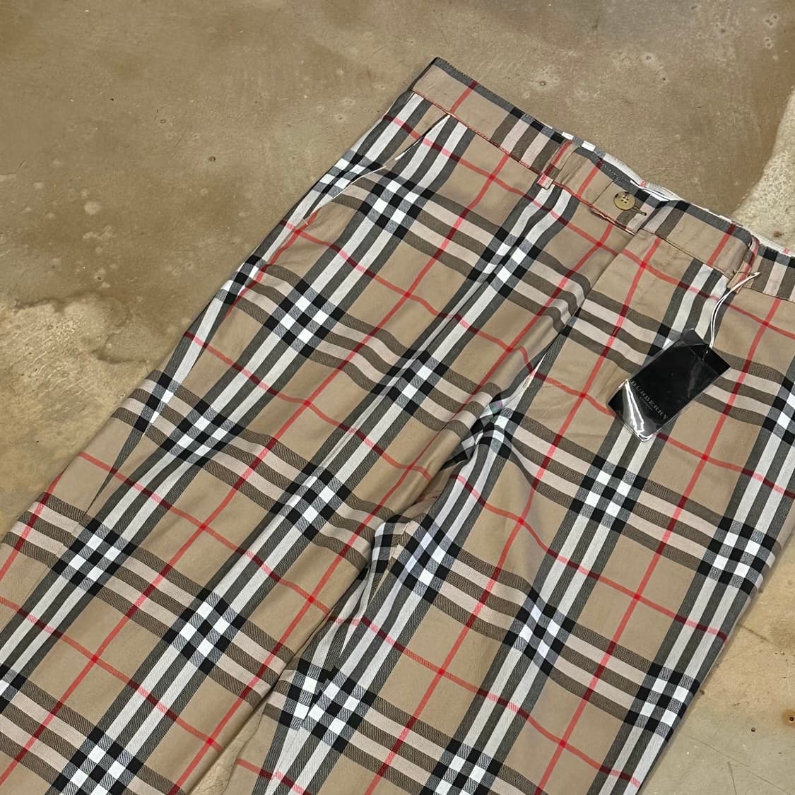 XL 새상품 버버리 노바체크 슬랙스 상품이미지1