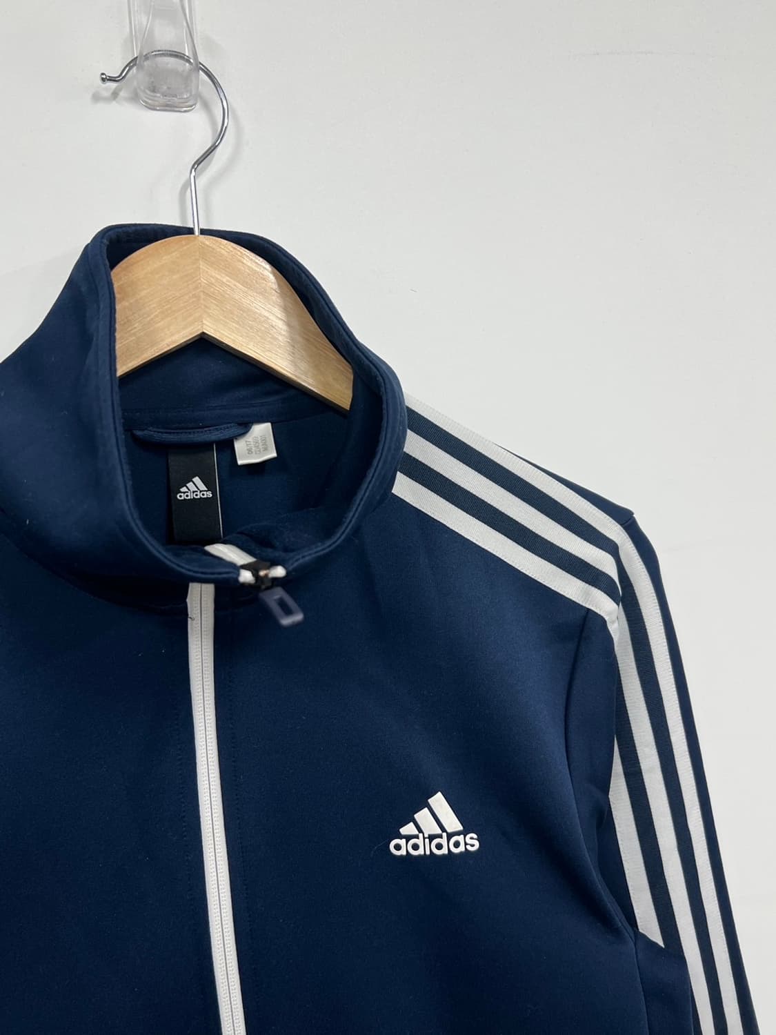 아디다스 삼선로고 네이비 트랙탑 집업 져지 상품이미지2