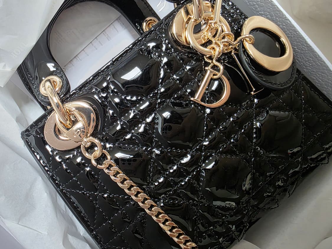 디올 레이디 미니 페이던트 상품이미지4