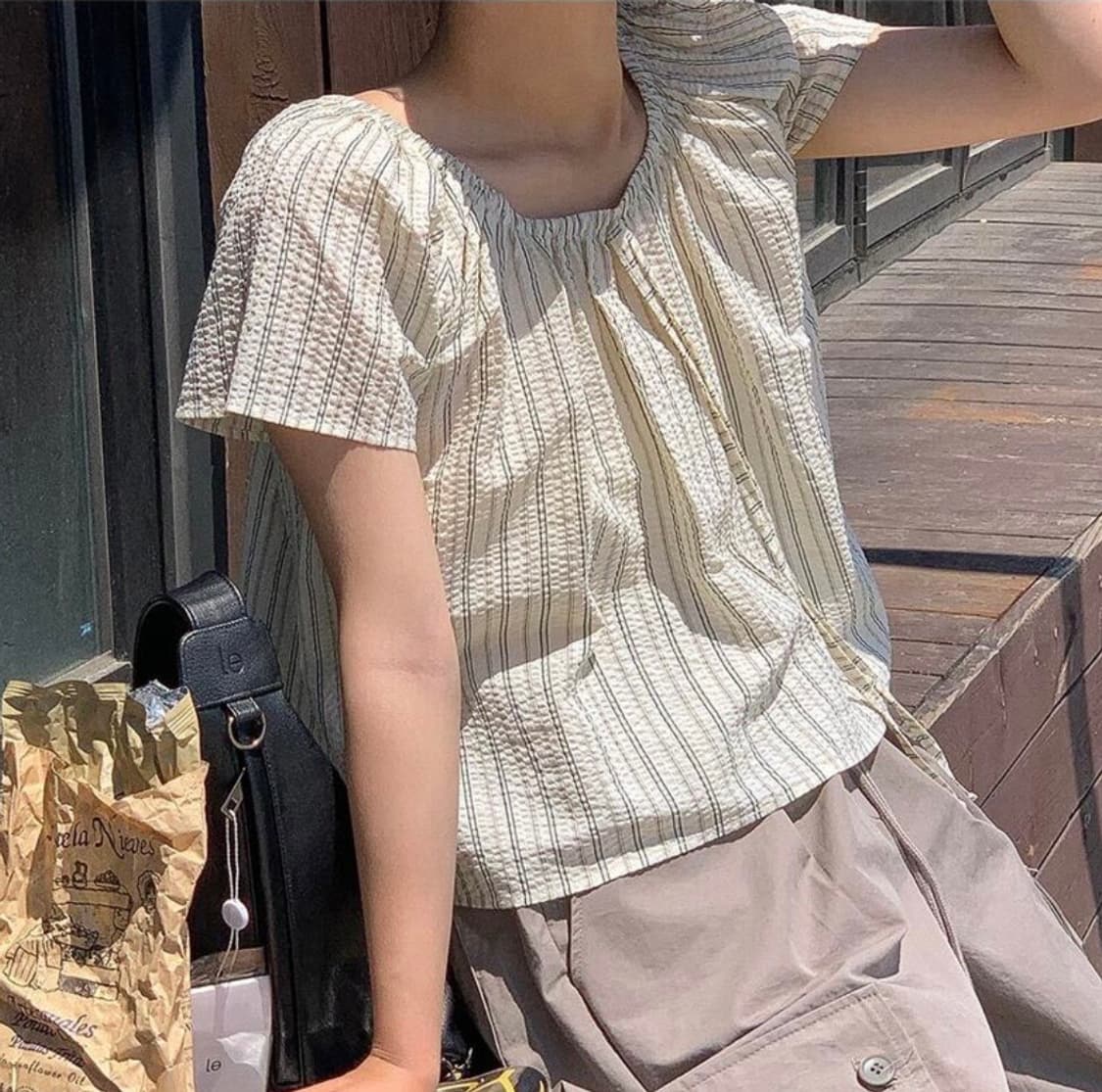 르헤르 시어서커 밴딩블라우스 상품이미지1