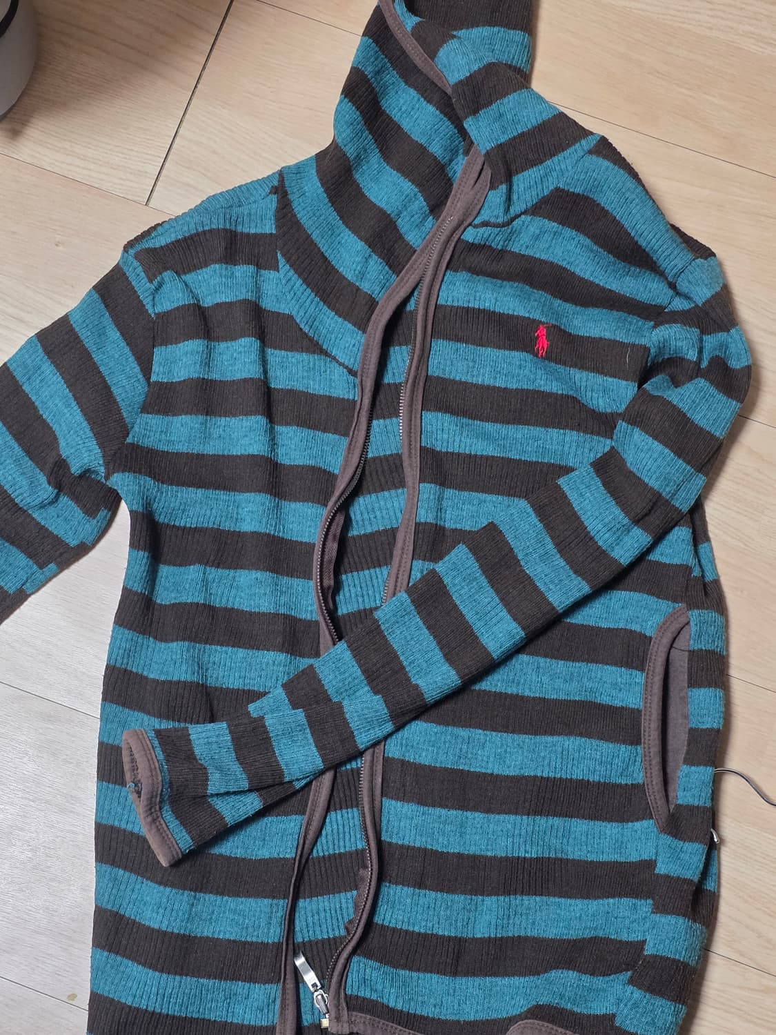 폴로 민트초코 니트집업 상품이미지1