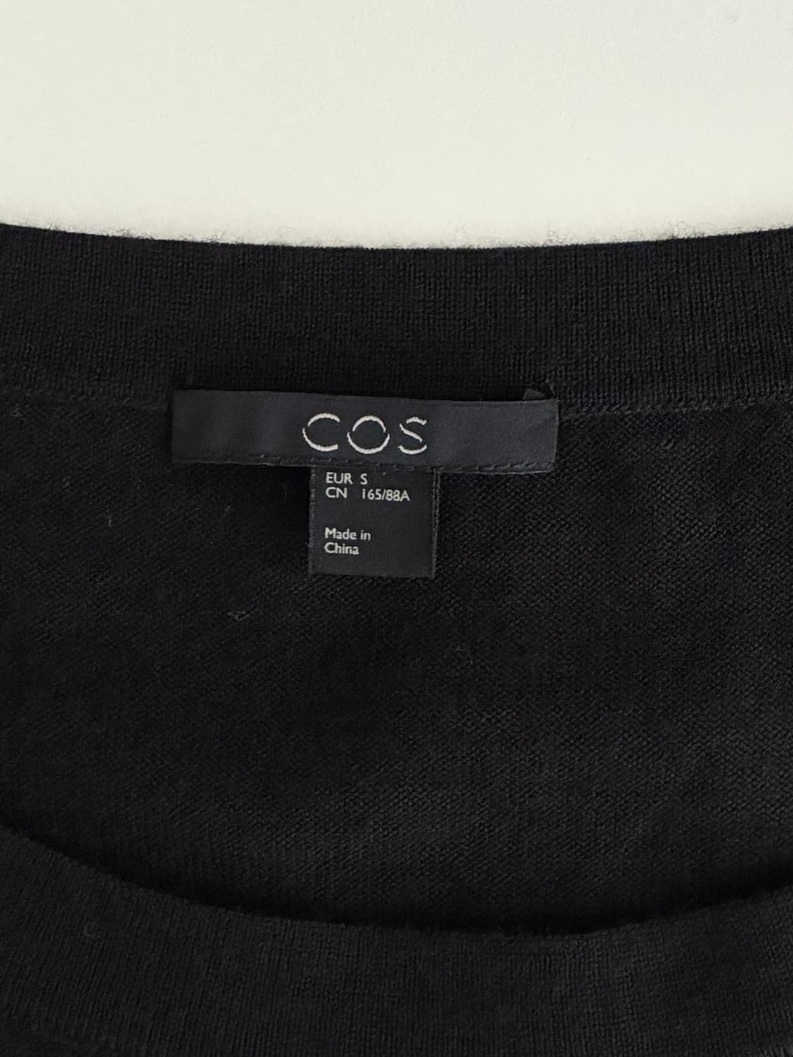 S) 코스 COS 프릴 포켓 원피스 블랙 상품이미지4