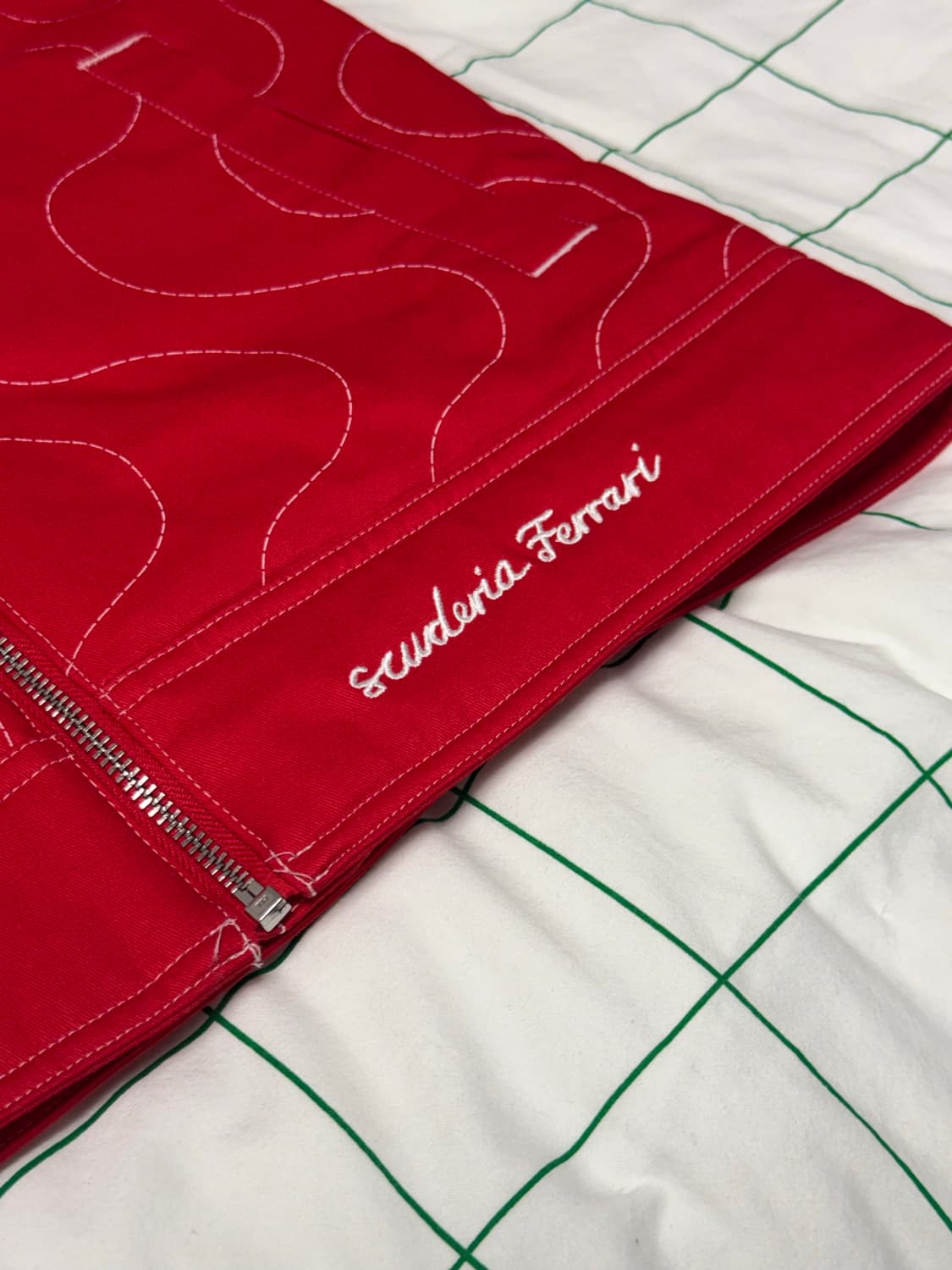 스쿠데리아 페라리 푸마 HP 2025 팀 몬자 레이싱 자켓 로소 코르사 상품이미지3