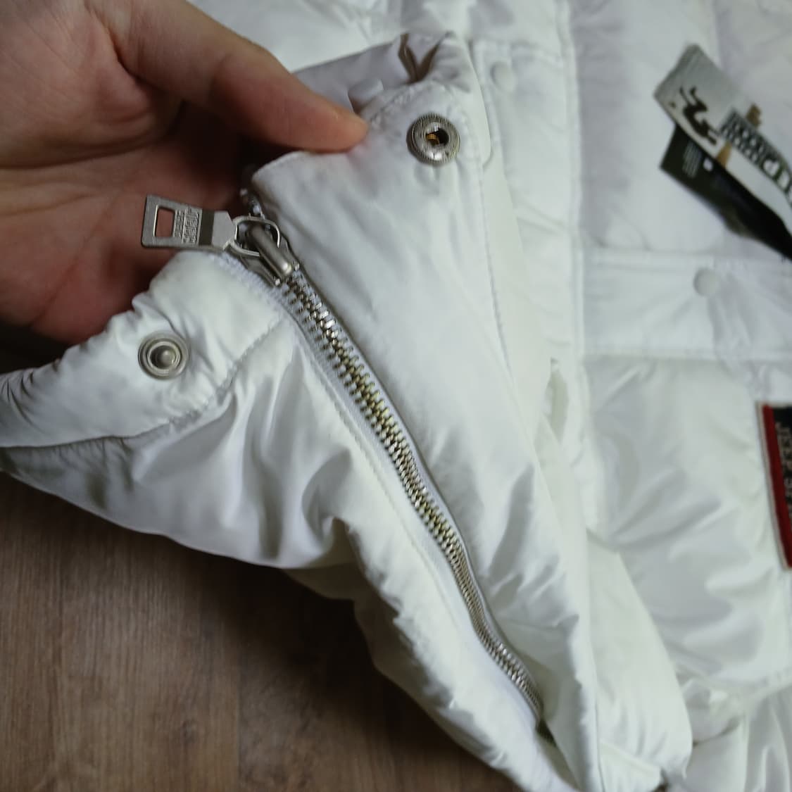 택붙은 미사용 jeep 지프 성조기 아노락 덕다운 패딩 자켓 겨울 상품이미지4