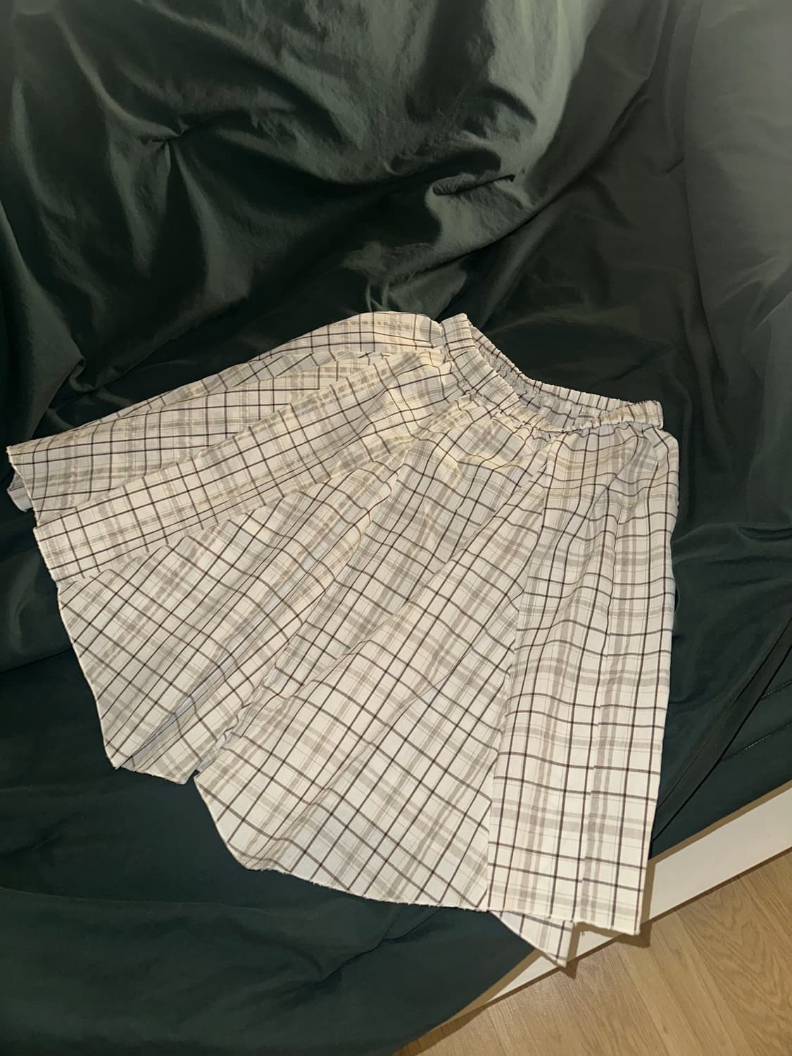 모래하우스 체크 레이어드 미디 스커트 상품이미지4