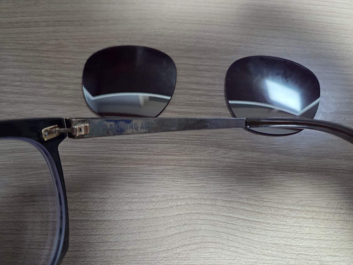 베이프 금장 선글라스 상품이미지2