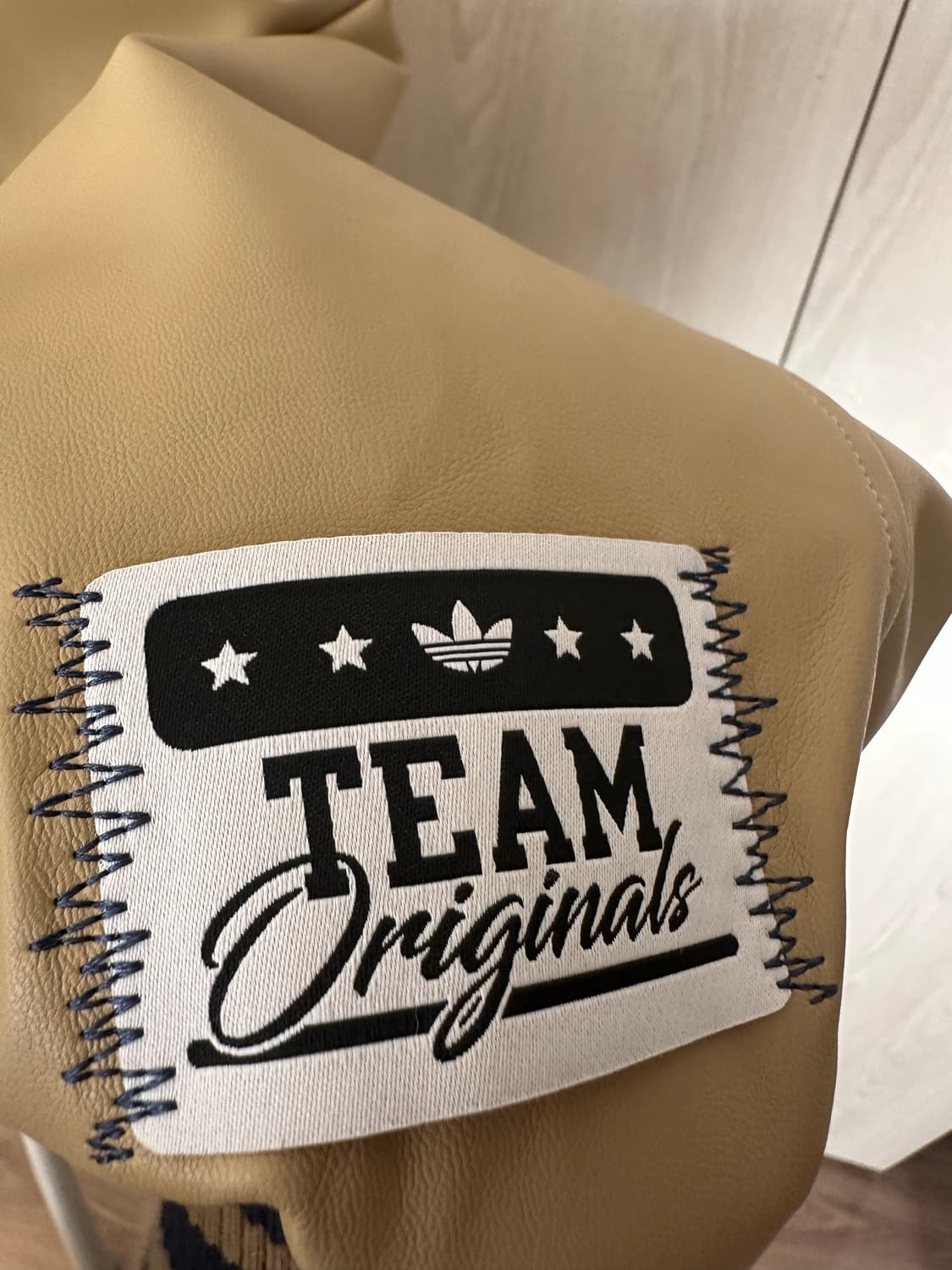 adidas 바시티 자켓 상품이미지3