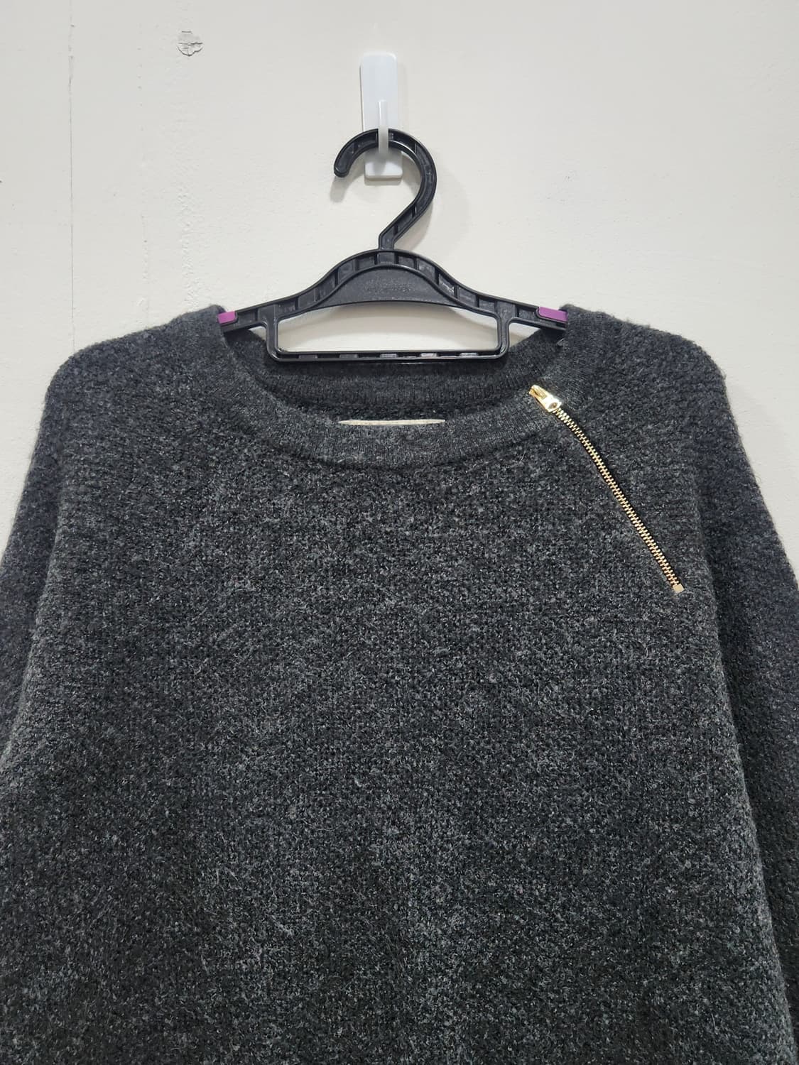 [M] 아베크롬비 넥 지퍼 라운드 니트 여성 M 다크그레이 상품이미지3