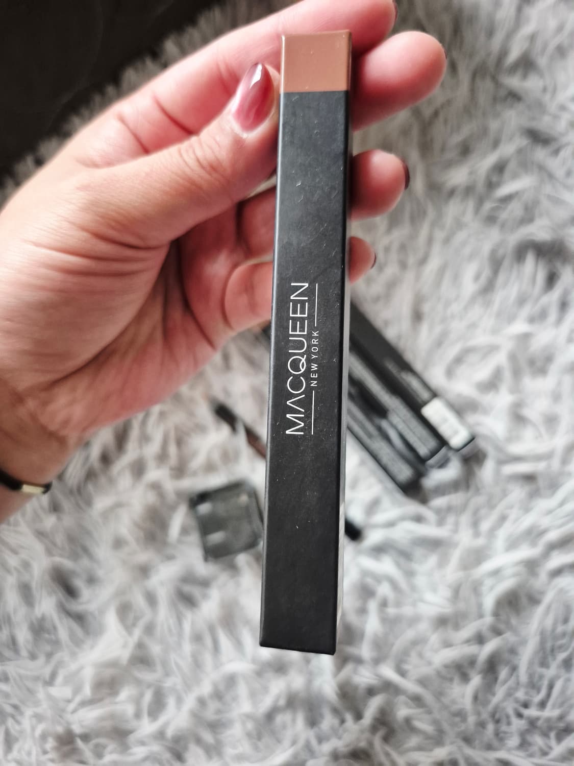 맥퀸뉴욕 워터프루프 젤 아이라이너 상품이미지2