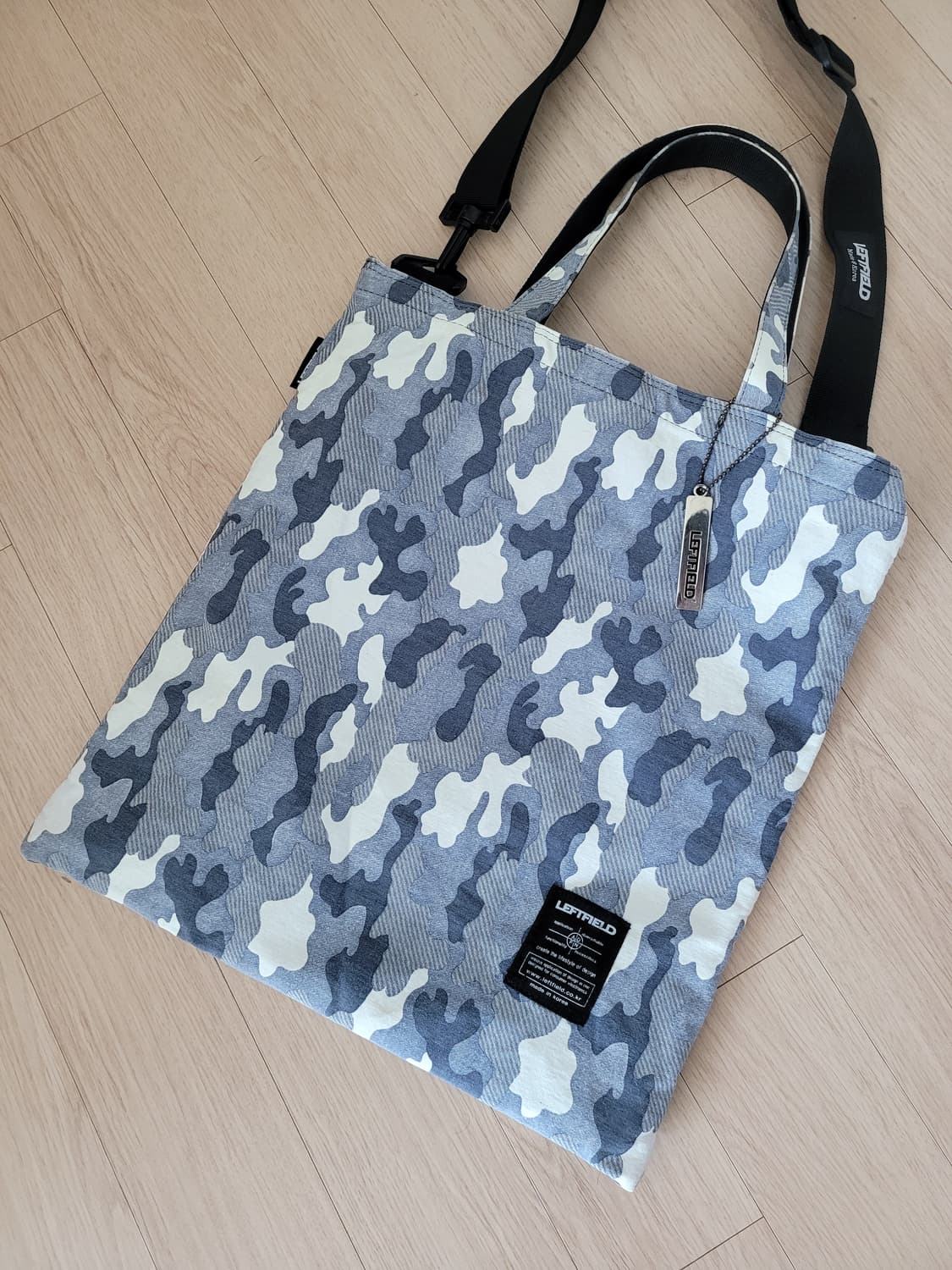 레프트필드 LEFTFIELD 카모 토트 크로스백 상품이미지2