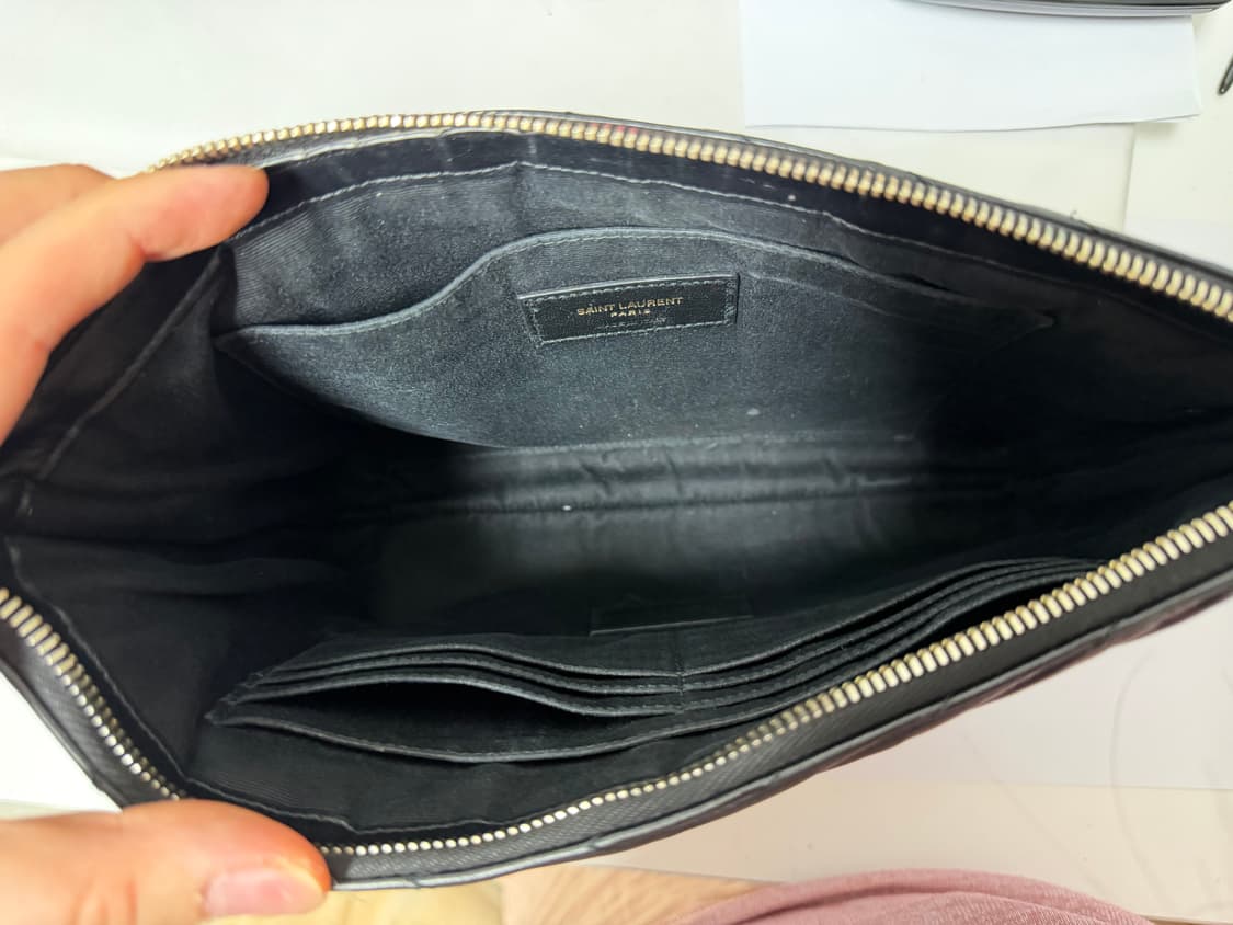 [정품] 입생로랑 모노그램 마틀라세 클러치  상품이미지7