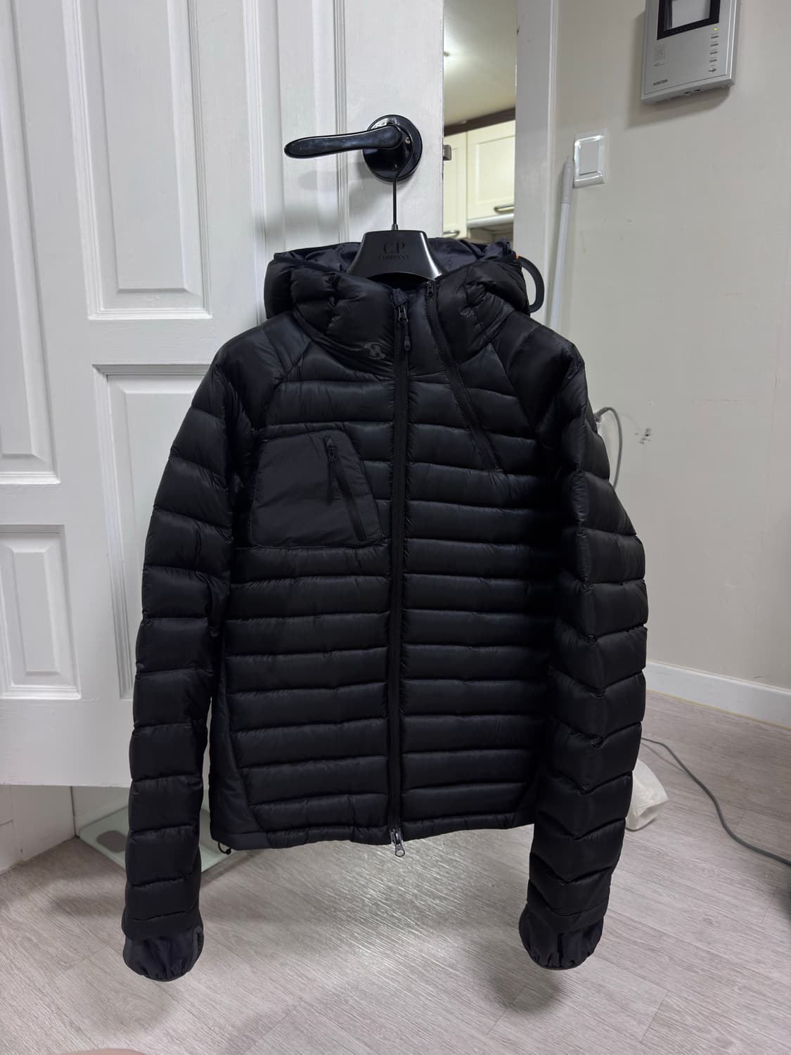 산산기어 24fw 푸퍼 경량패딩 상품이미지1