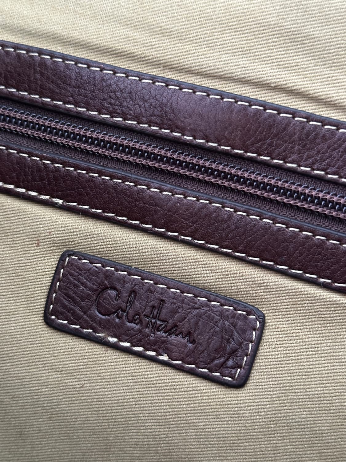 Cole haan 콜한 리얼레더 메신져백 크로스백 상품이미지4