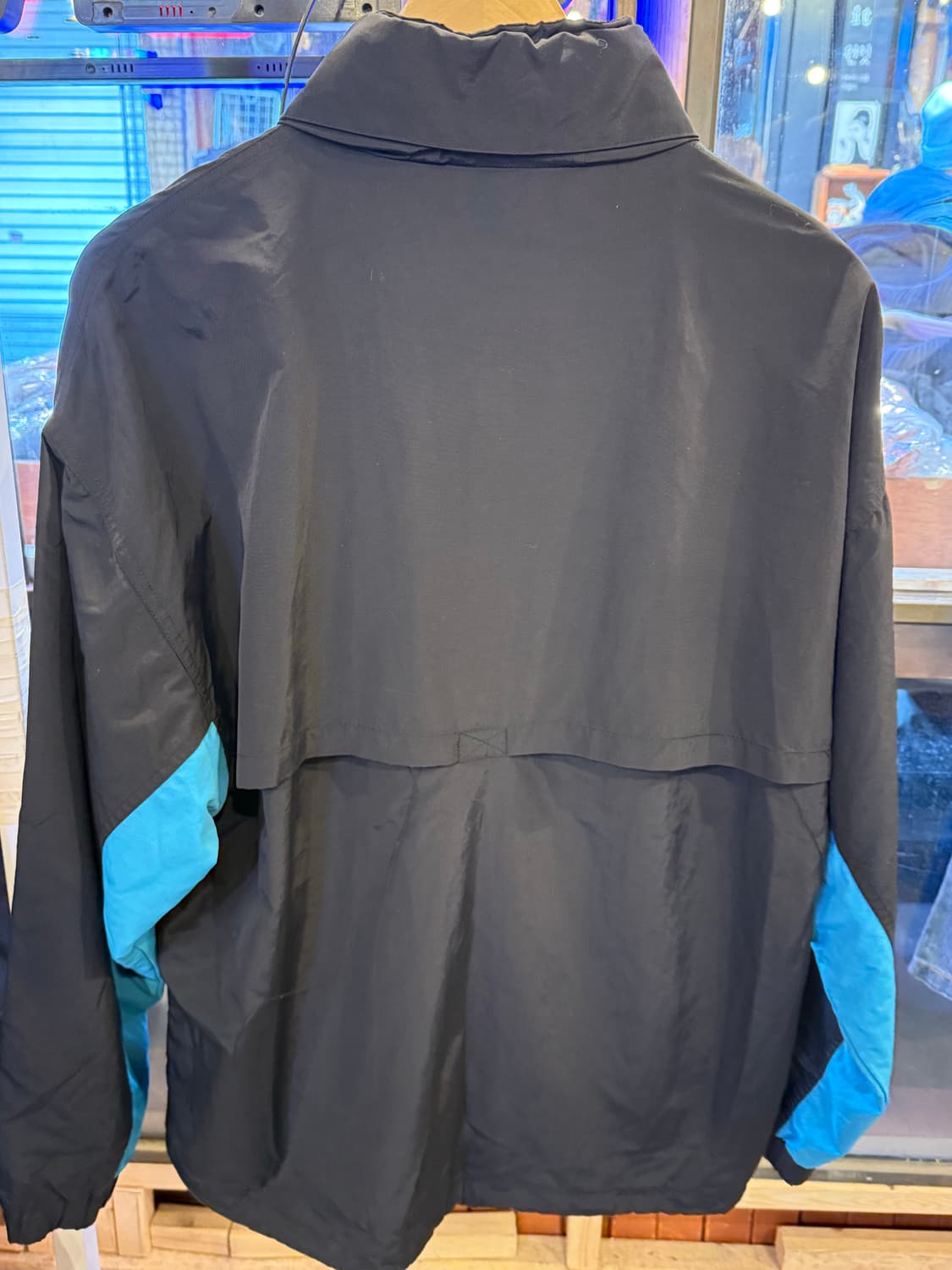 오베이 블랙 반집업 아노락 상품이미지2