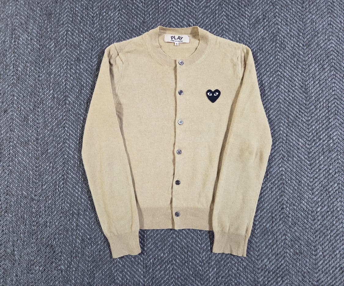 꼼데가르송 라운드넥 베이지 가디건 상품이미지1