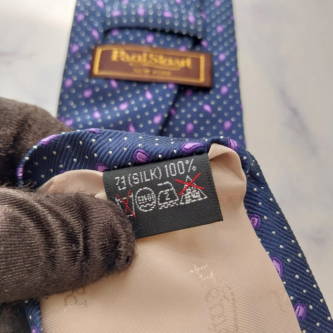 폴스튜어트 네이비 페이즐리 자카드 넥타이 8.7cm A+등급 K2392
 상품이미지10