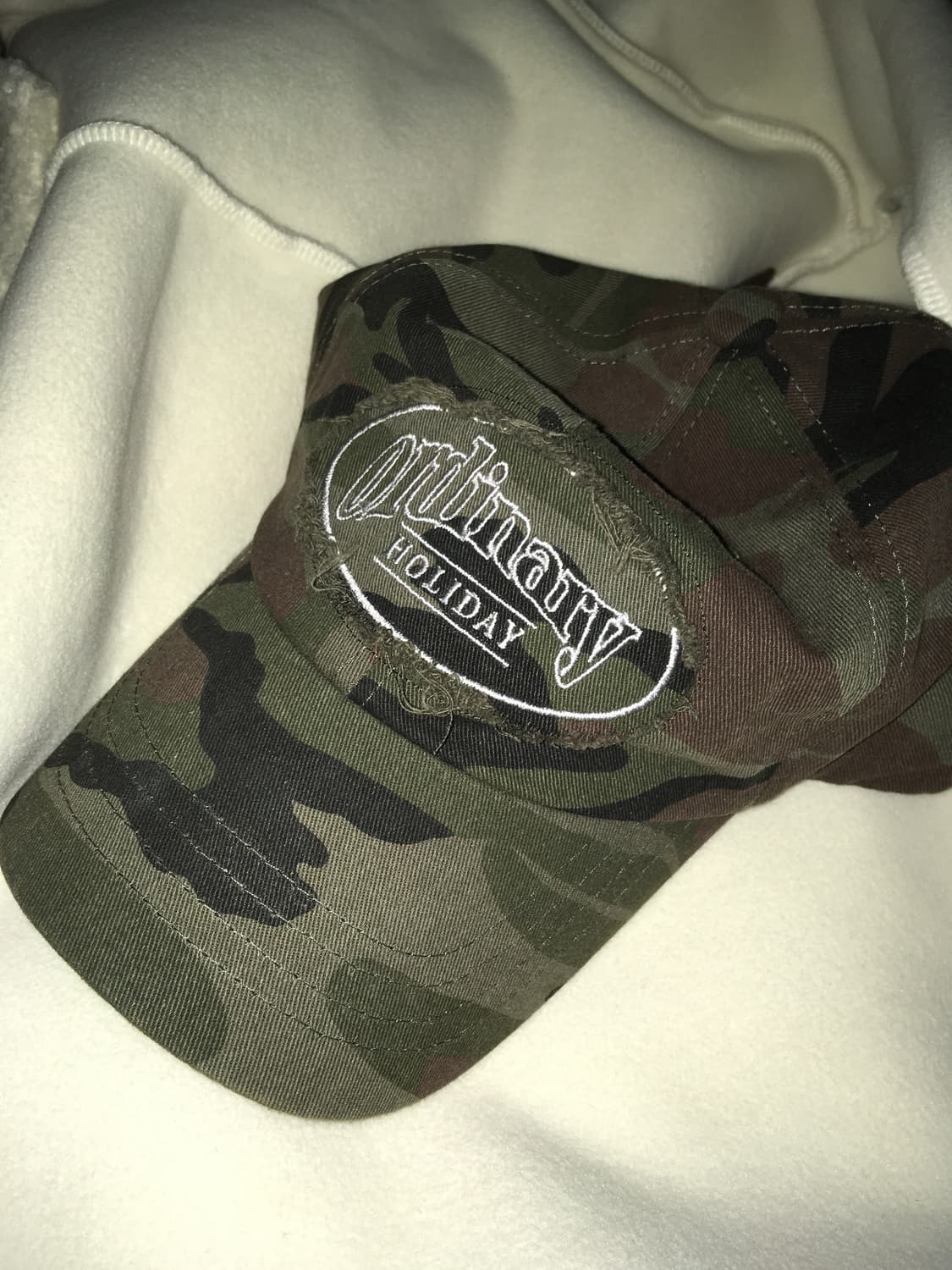 Ordinary Holiday 카모 볼캡 상품이미지1