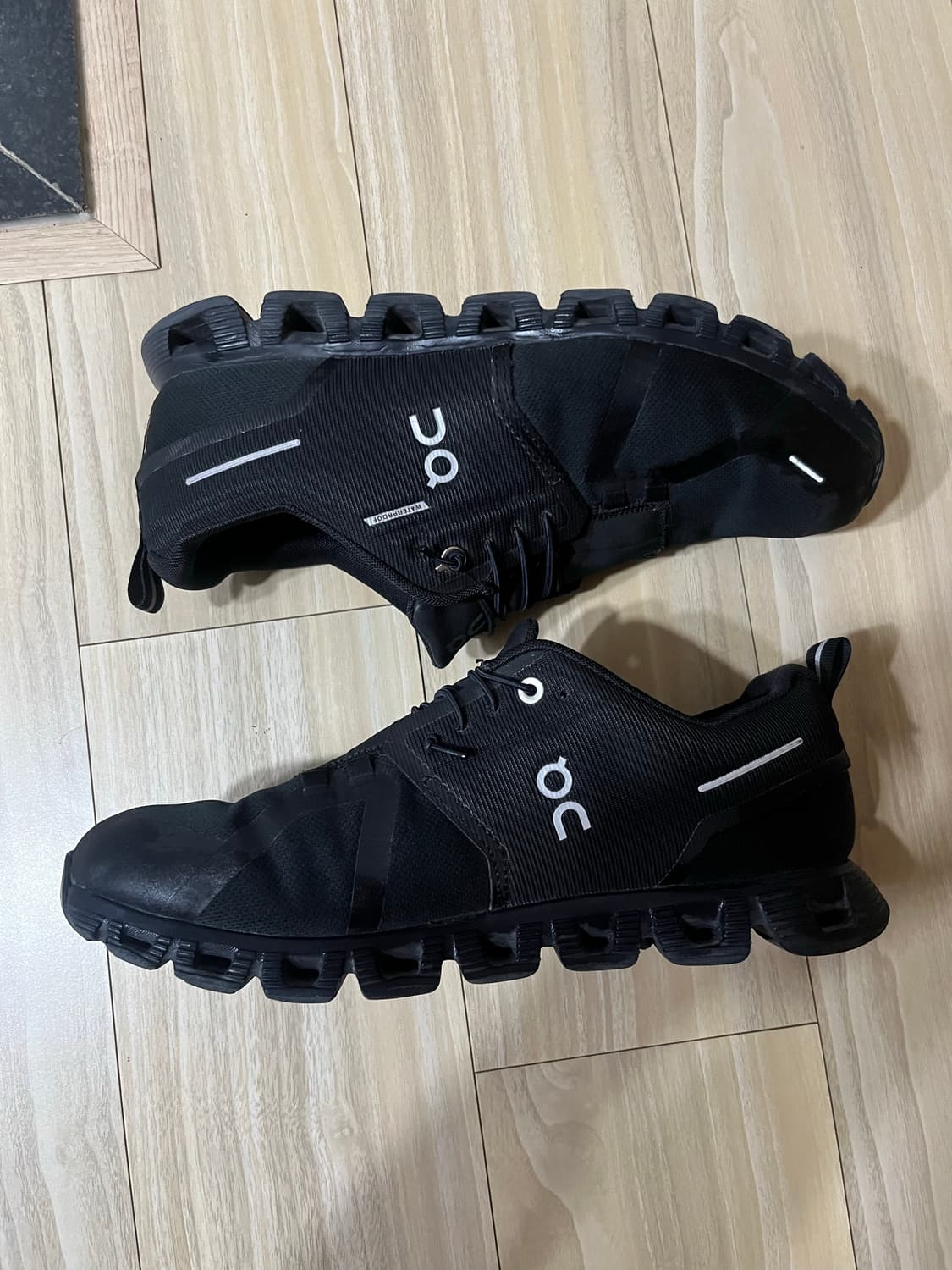 온러닝 클라우드5 워터프루프 상품이미지1