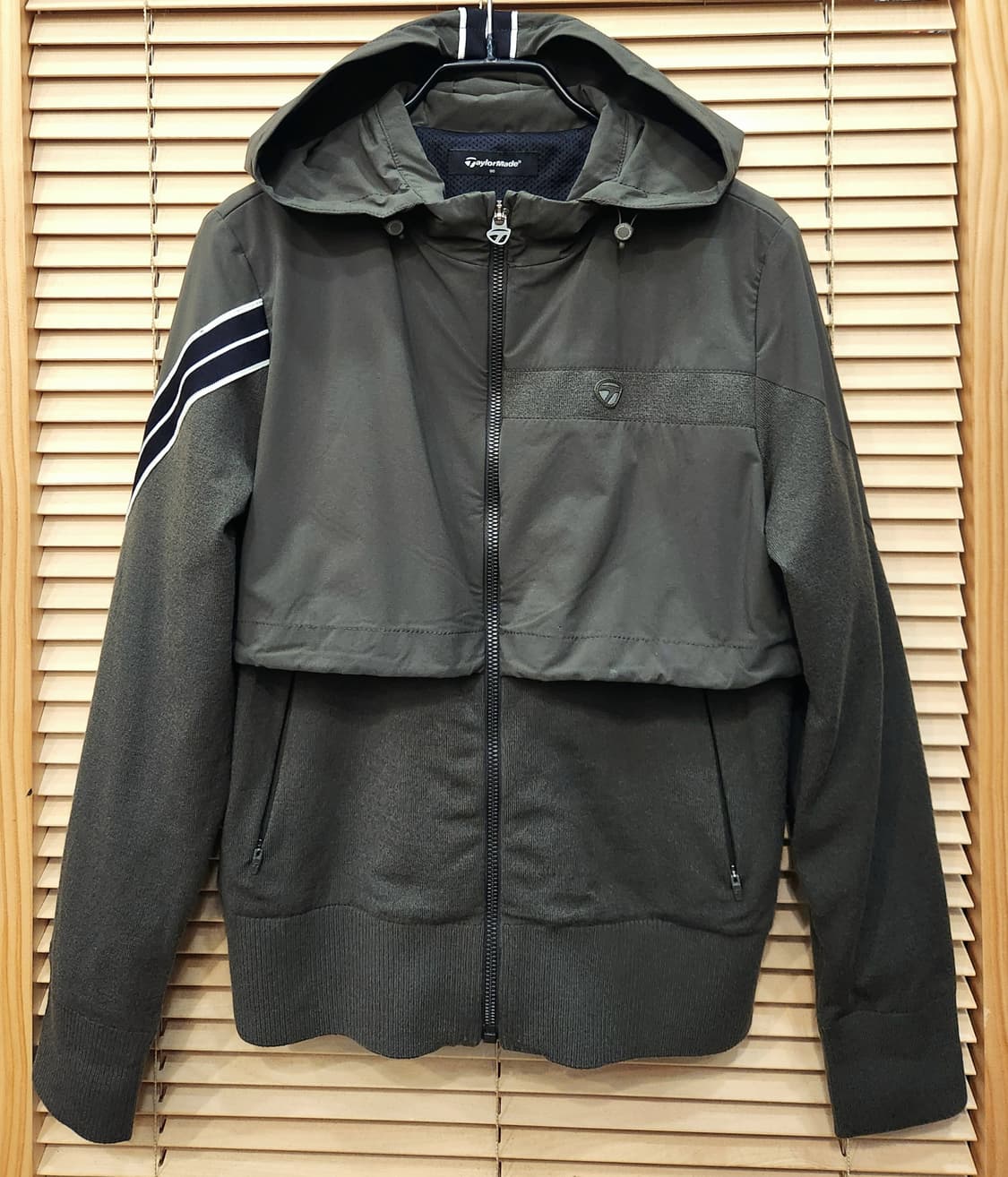 (새상품)테일러메이드 여성골프 방풍점퍼 후드짚업S 상품이미지1
