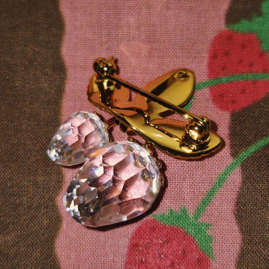 90s 스와로브스키 크리스탈 딸기 브로치 상품이미지9
