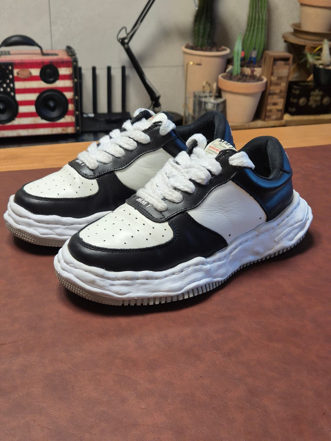 265-270(42)정품  미하라 야스히로 웨인 검흰 범고래 상품이미지1