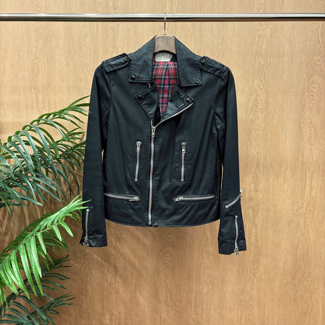 빈티지 코튼 라이더 자켓 숄더 견장 메탈 지퍼 체크 안감 디테일 블랙 상품이미지1