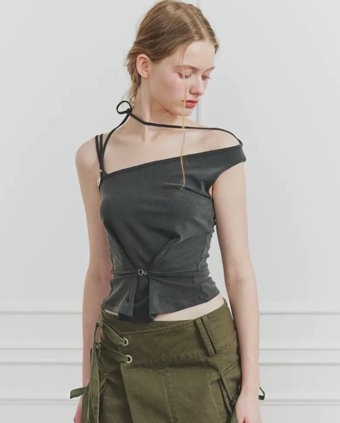 페인오어플레져 RUBY HOOK TOP charcoal 스몰 상품이미지3