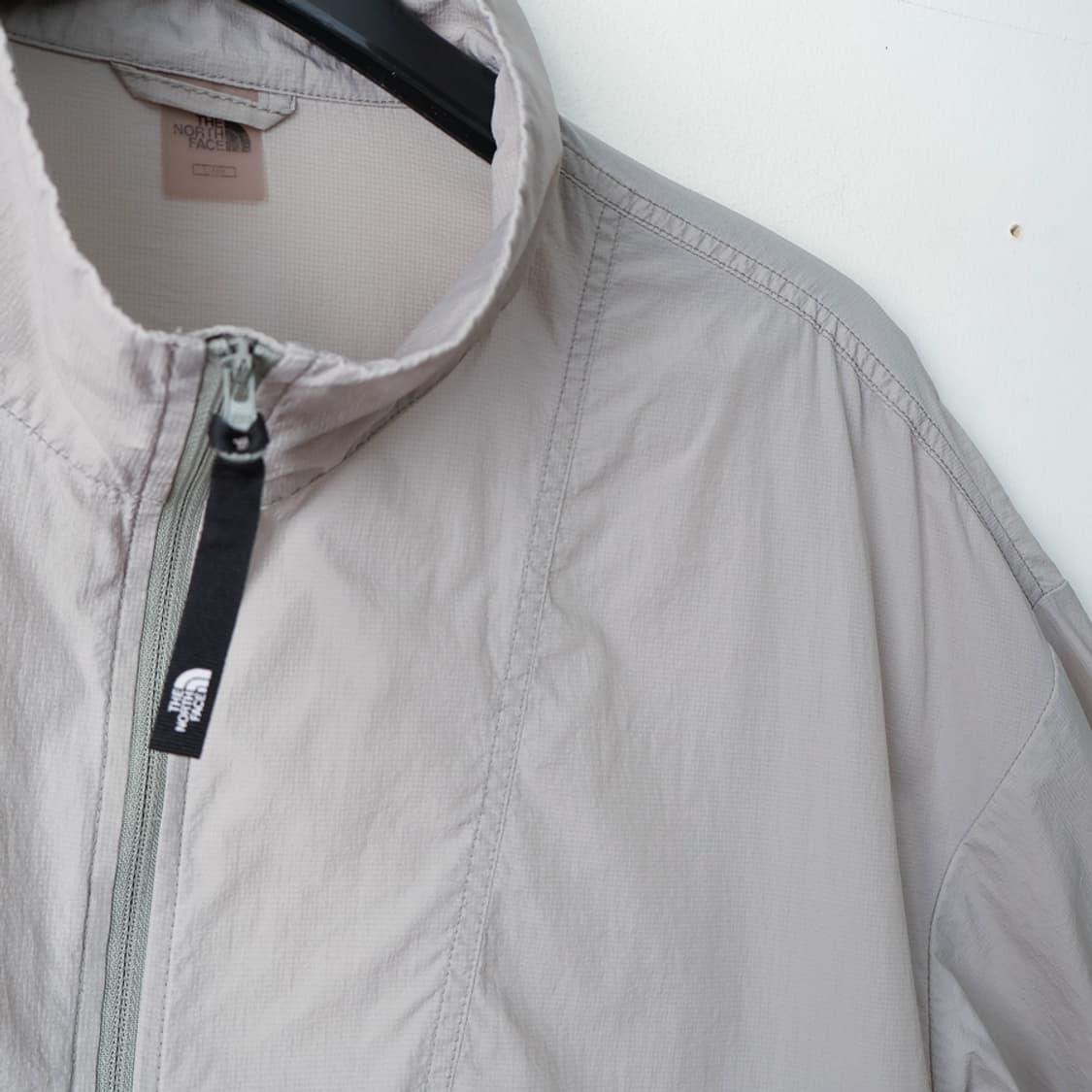 100/노스페이스 엘곤 라이트다운 아노락 바람막이 상품이미지3