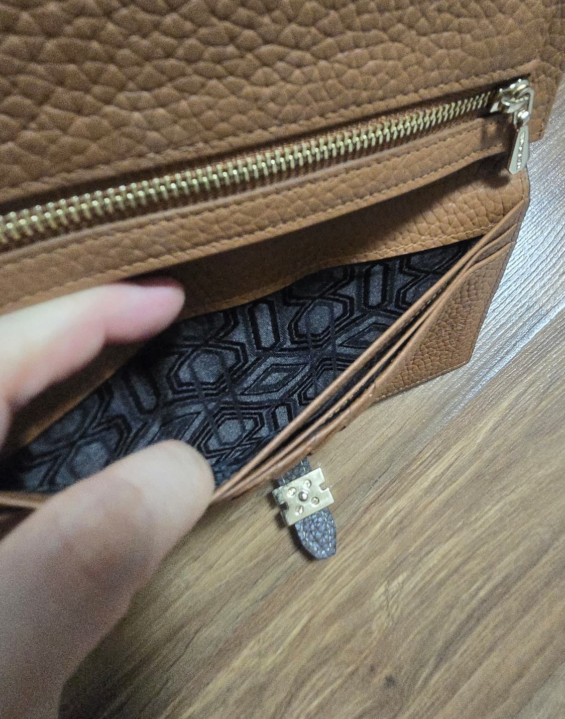 Bruno Magli 브루노말리 브라운 장지갑 [정품] 상품이미지4