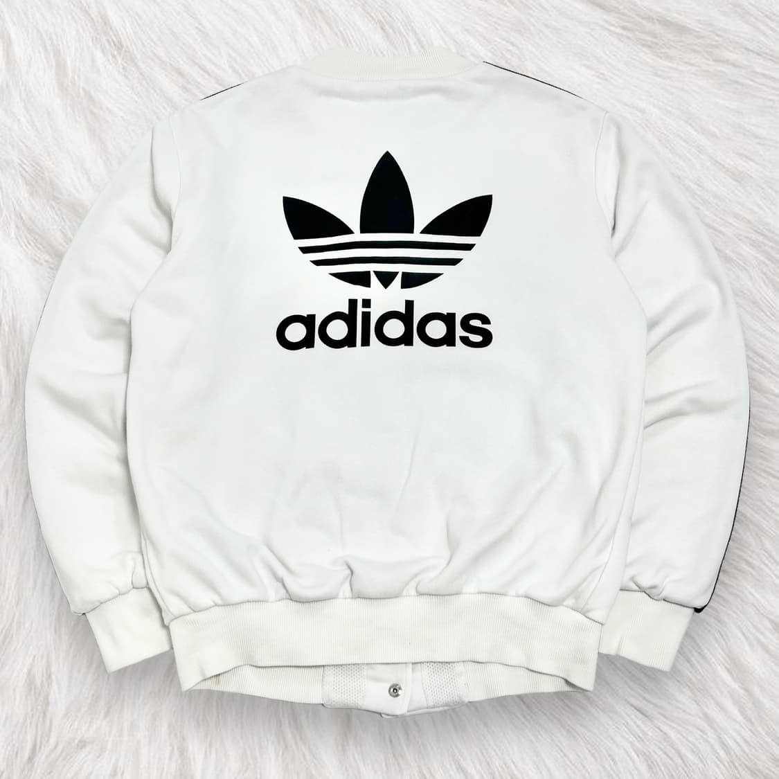 아디다스 화이트 빅로고 삼선 봄버자켓 상품이미지6