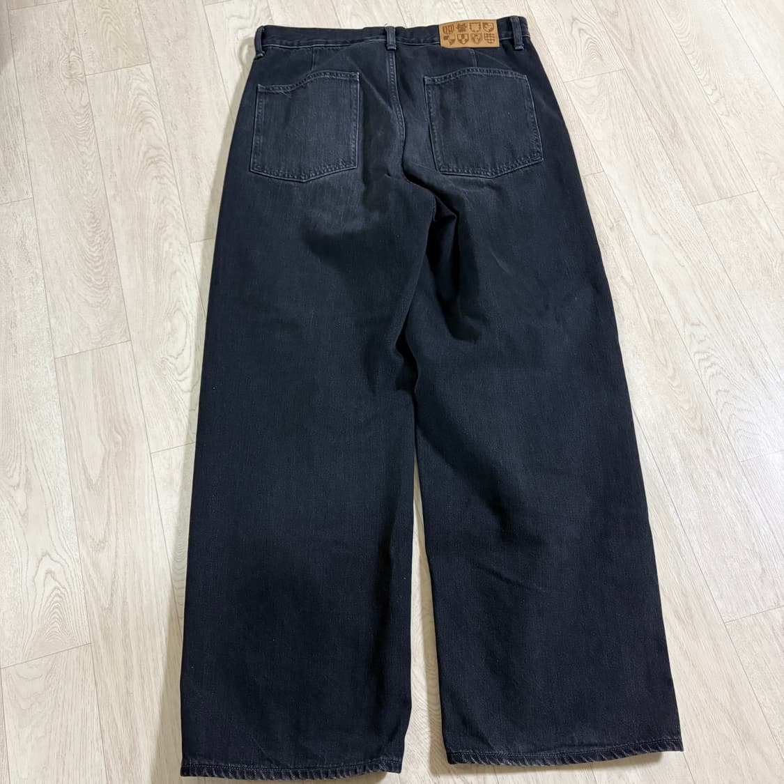 Uniqlo x JW anderson 23fw 와이드핏진 31사이즈 상품이미지2