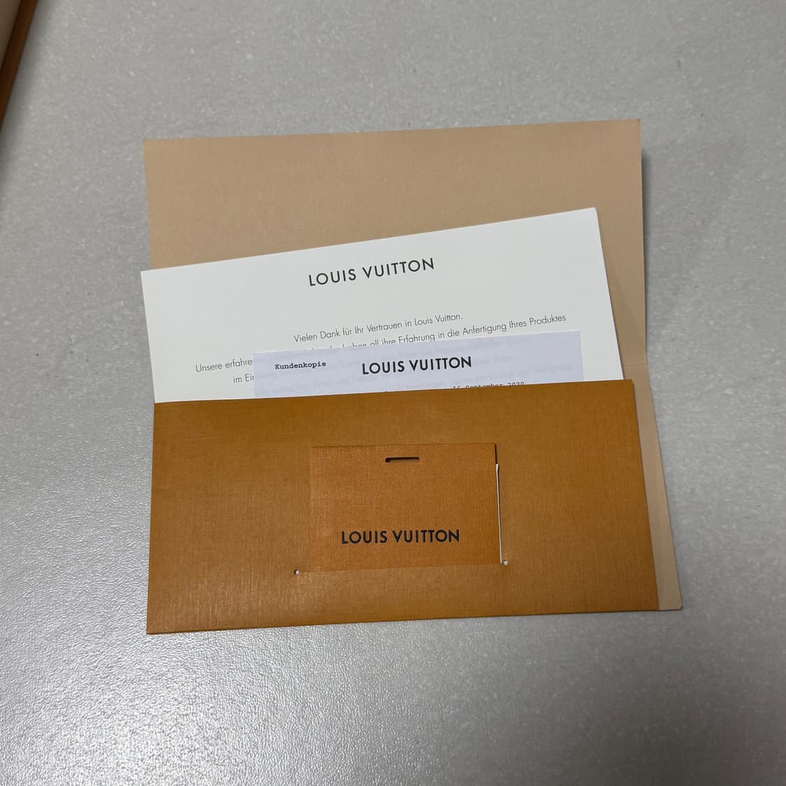 [정품풀박스] 루이비통 포쉐트토일렛 클러치 26 풀박스 상품이미지4