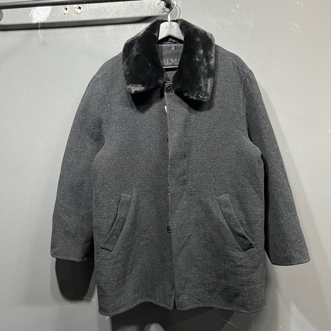 발망 무스탕 맥코트 상품이미지2