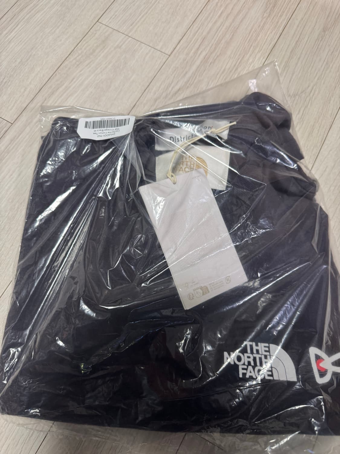 디스트릭트비전 x 노스페이스 콜라보 반팔 새상품 상품이미지4