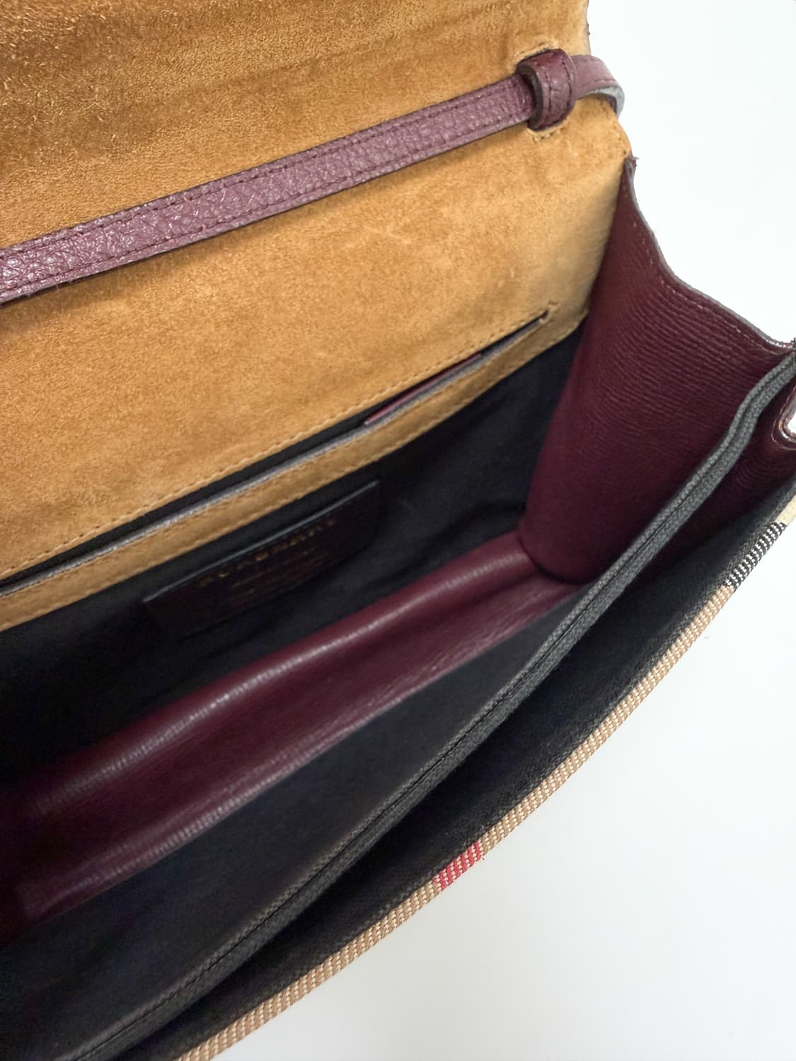 버버리 하우스 체크 & 레더 맥켄 스몰 크로스백 상품이미지8