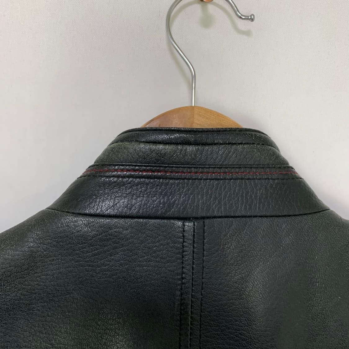 빈티지 심플 블랙 리얼레더 노카라 벨티드넥 라이더 양가죽 자켓 100 상품이미지4