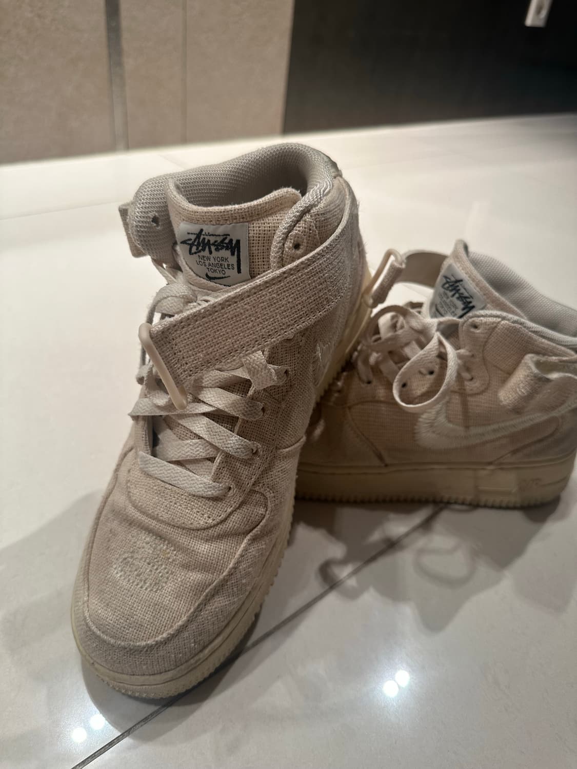 Nike x Stussy 에어포스 1 '07 Mid SP Fossil 상품이미지3