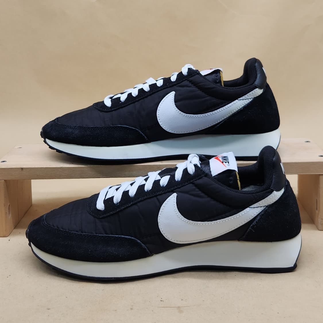 나이키 테일윈드79 남성운동화275 상품이미지1