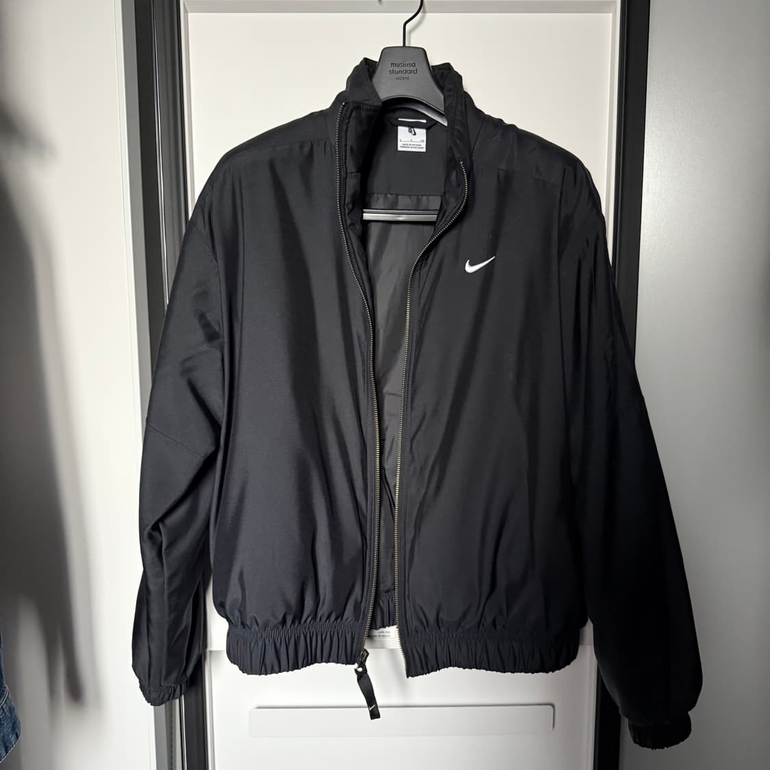 나이키 NRG 솔로 스우시 새틴 봄버 S 상품이미지1